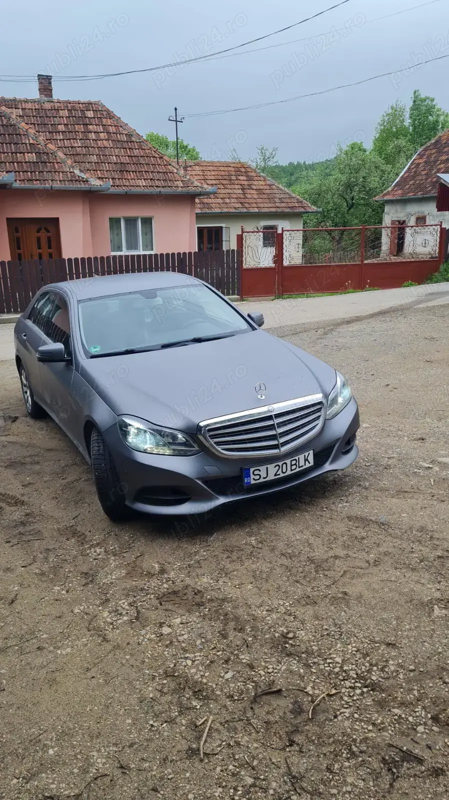 Mercedes e 200