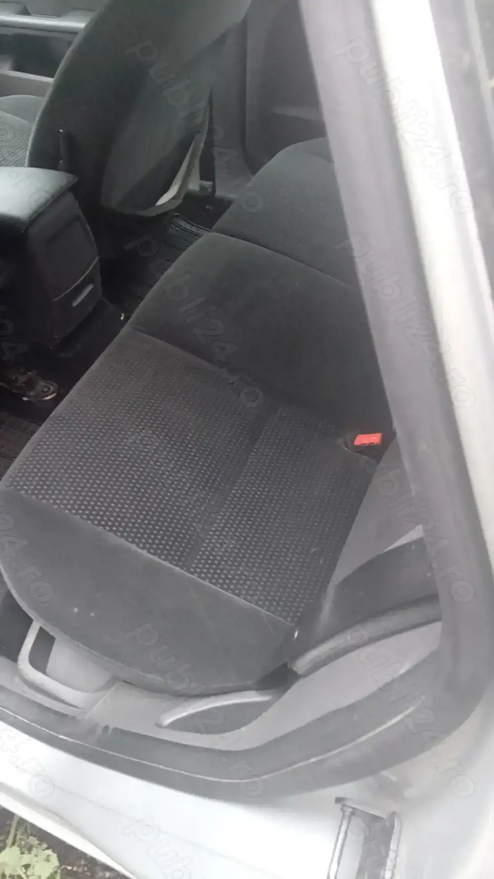 vand ford focus 2 2 0 