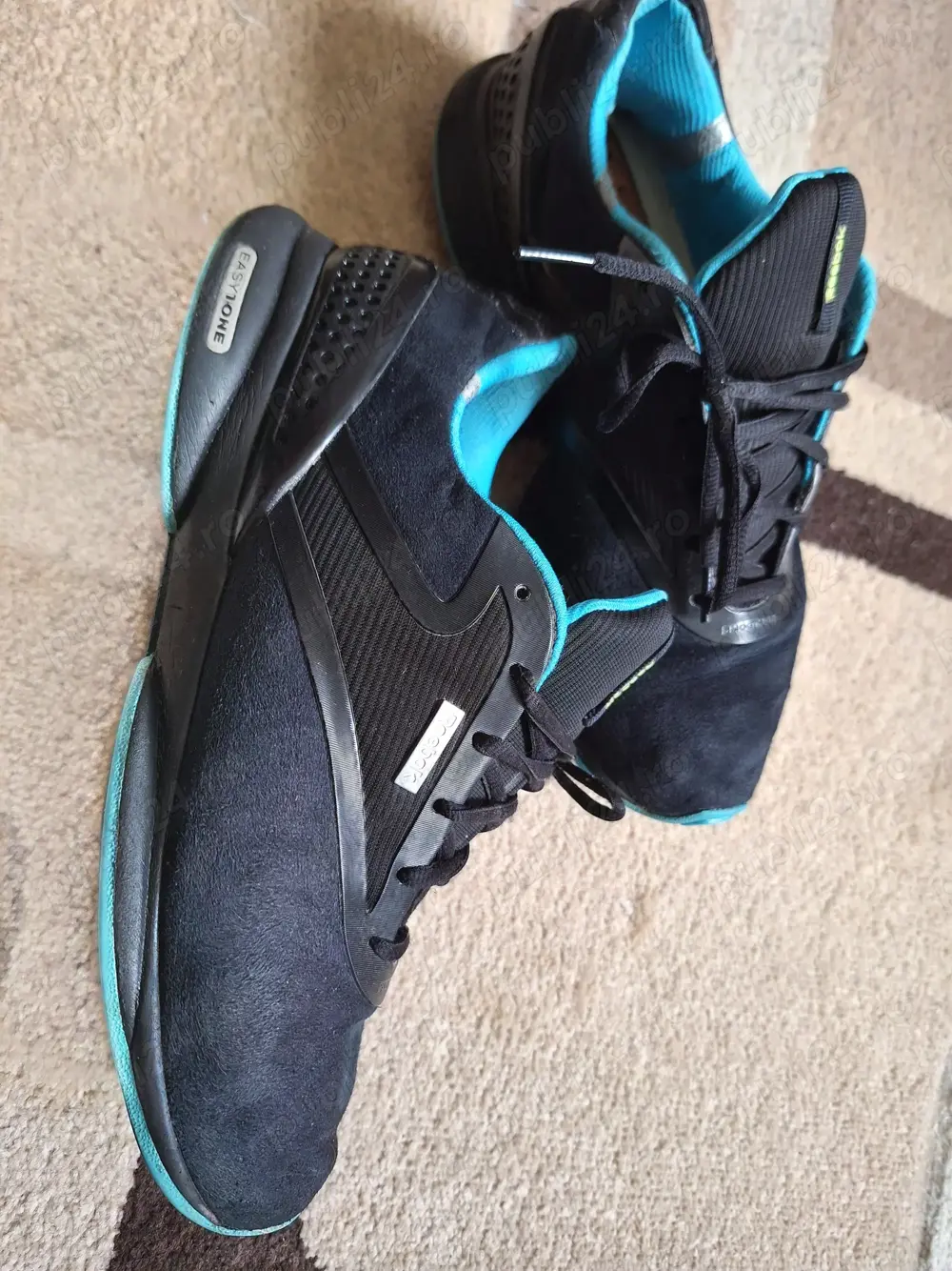 Adidași originali Reebok Easy tone second marime nr.42