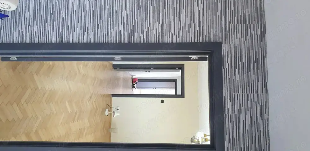 Aparatament renovat-3 camere-Zona Circumvaltiunii