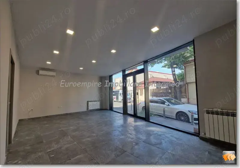 De inchiriat spatiu comercial zona Trocadero