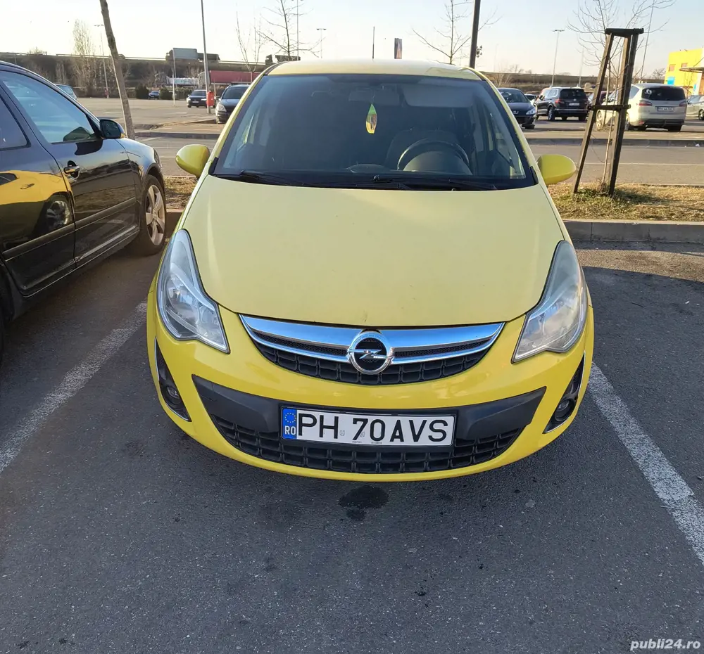 Mă vinde, sunt doar un Opel Corsa D 2012 euro 5