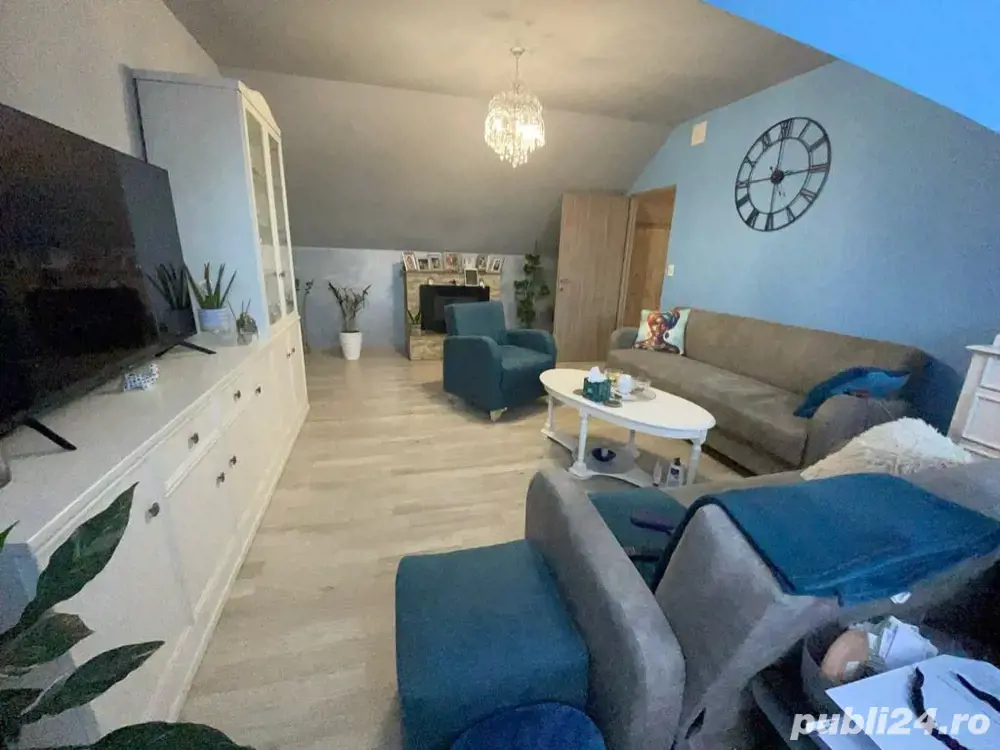 Proprietar vand apartament 