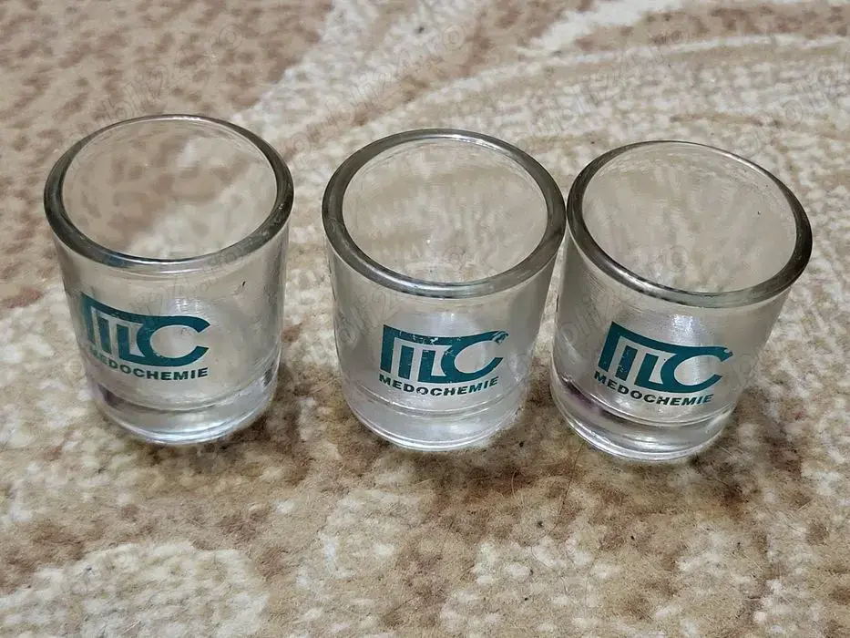 SET 3 Pahare Shot Medochemie,Colectie -8 LEi