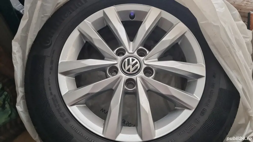 set 4 jante complete cu anvelope Continental noi 