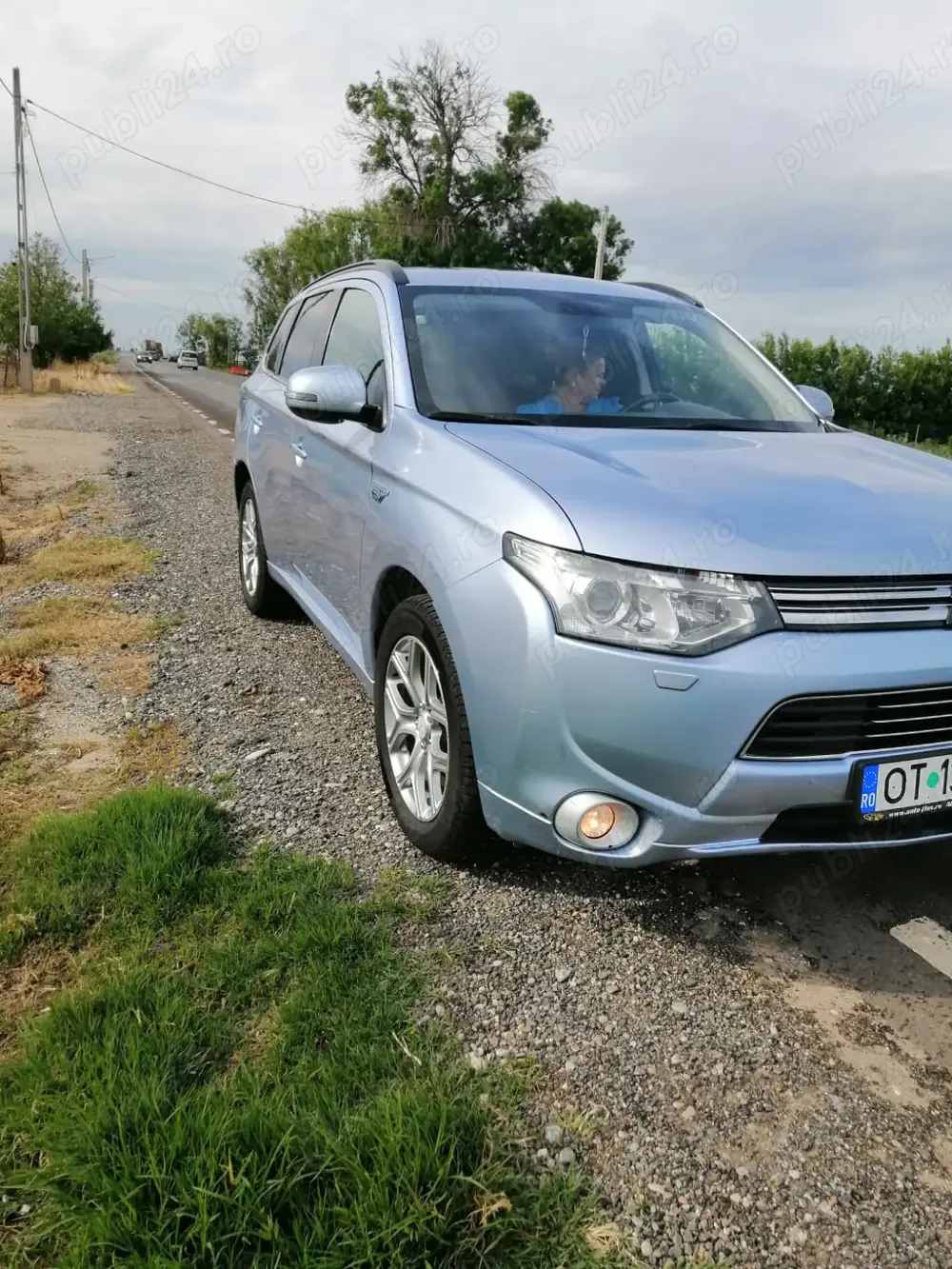 Mitsubishi Pehv 2014