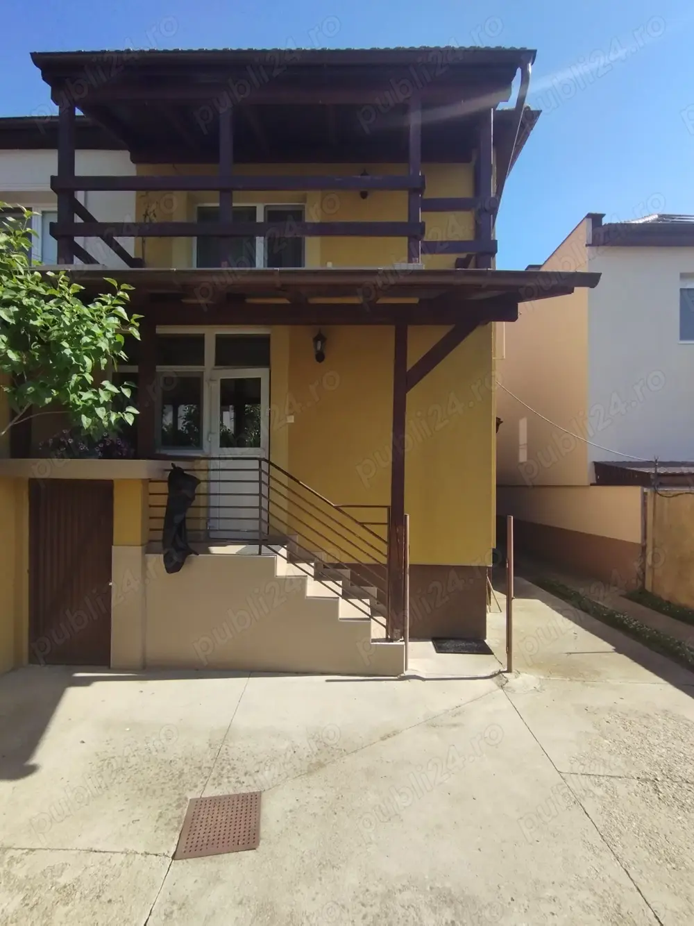 Vând casă 3 camere zona Lidl 14 Mai