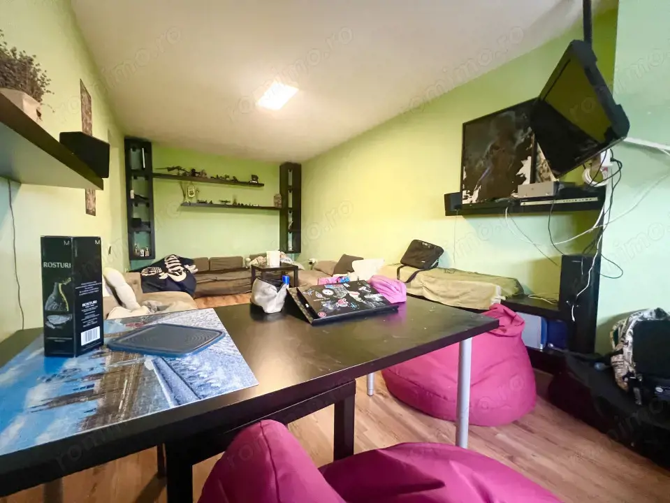 Apartament 3 camere, decomandat, 68mp utili, etaj 10 - Cetatii