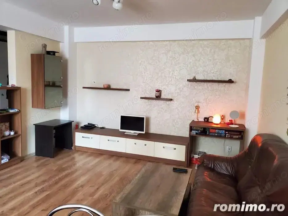 Apartament 2 camere zona Girocului 