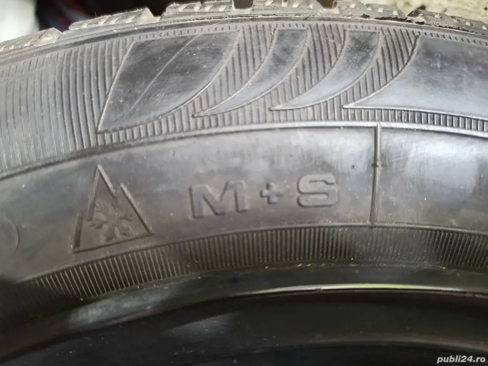 Vind jante cu cauciucuri 