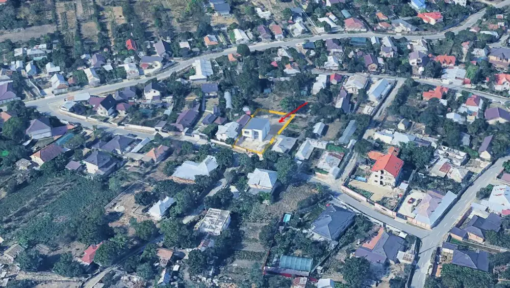 Vila intr-un peisaj idilic la 15 minute de capitala, pret imbatabil!