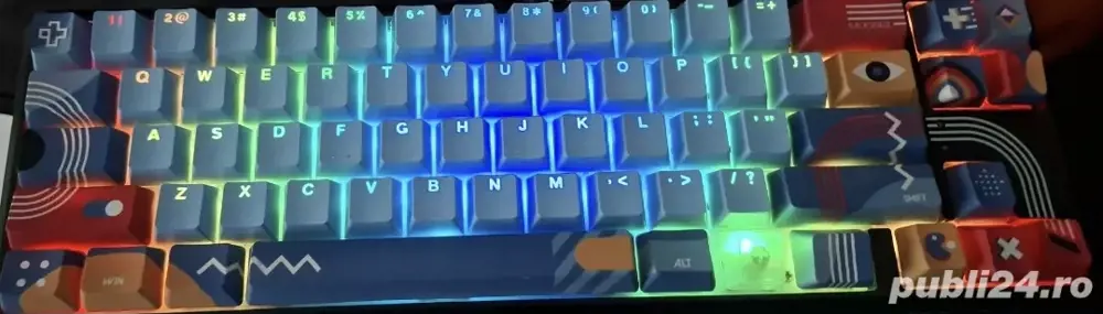 vând tastatură qwerty 65