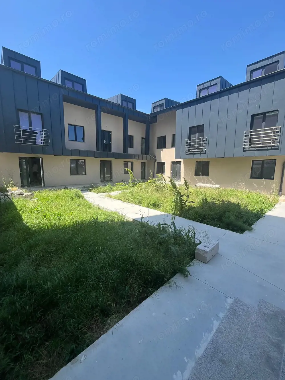 Pensiune de vanzare in Mamaia Nord Pensiune de vanzare in Mamaia Nord