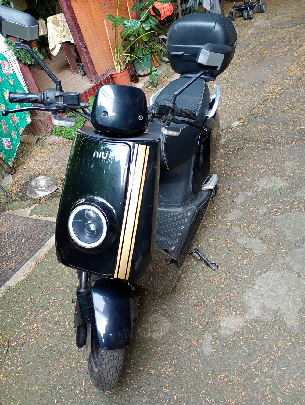 Scuter electric NIU N 1 SPORT Scuter electric NIU N 1 SPORT