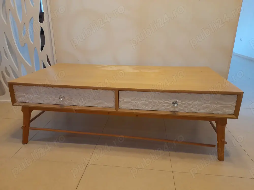 Masă de cafea cu sertare decorative   stil modern-romantic
