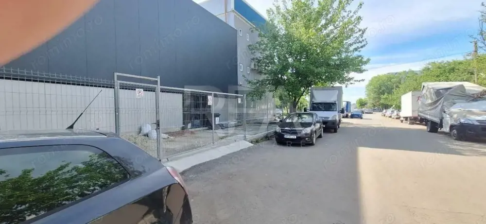 Inchiriere Hala 360 mp Bdul Preciziei /Militari