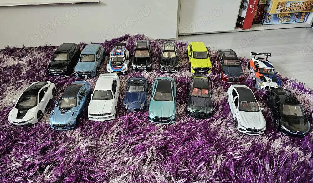 Macheta metalica BMW scara 1:24 diferite modele 