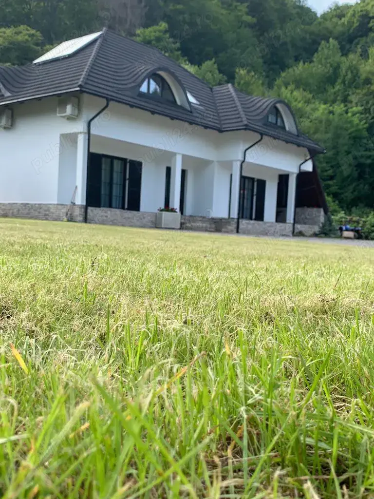 Cazare, casa de vacanta, camere de inchiriat, cabana regim hotelier