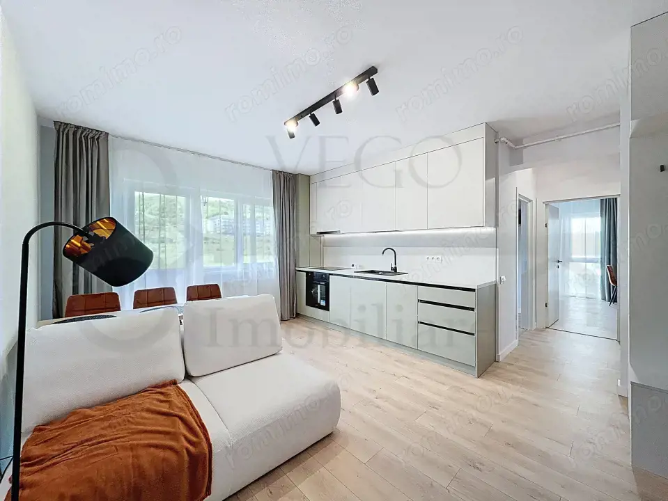 Apartament cu 2 camere, garaj subteran, Floresti - strada Urusagului