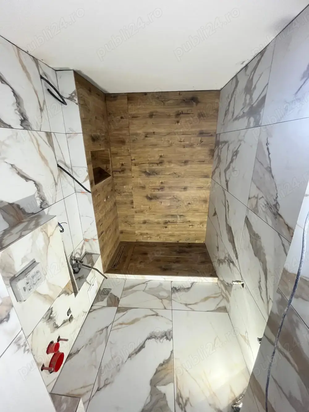 Servicii construcții 