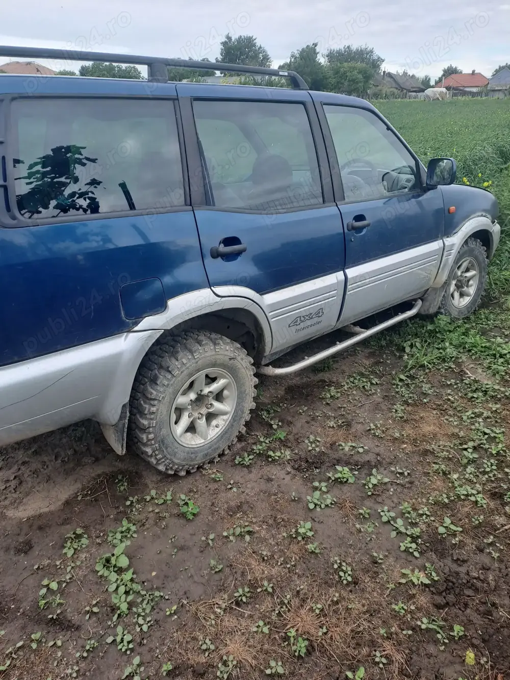 Dezmembrez  Nissan Terano2 Dezmembrez  Nissan Terano2