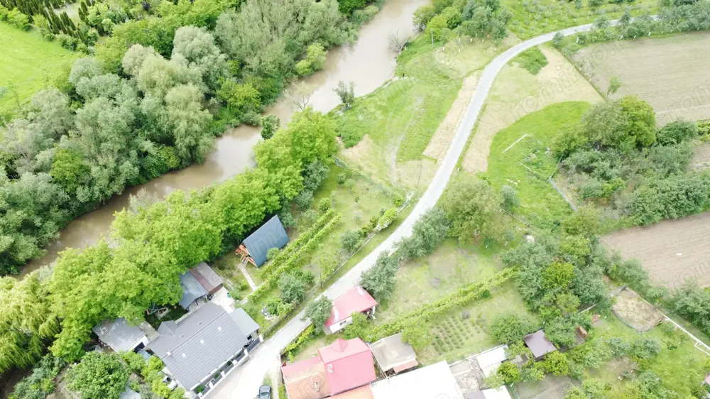 Casă în Coșteiu, teren de 1500 mp, la pret de apartament in Lugoj