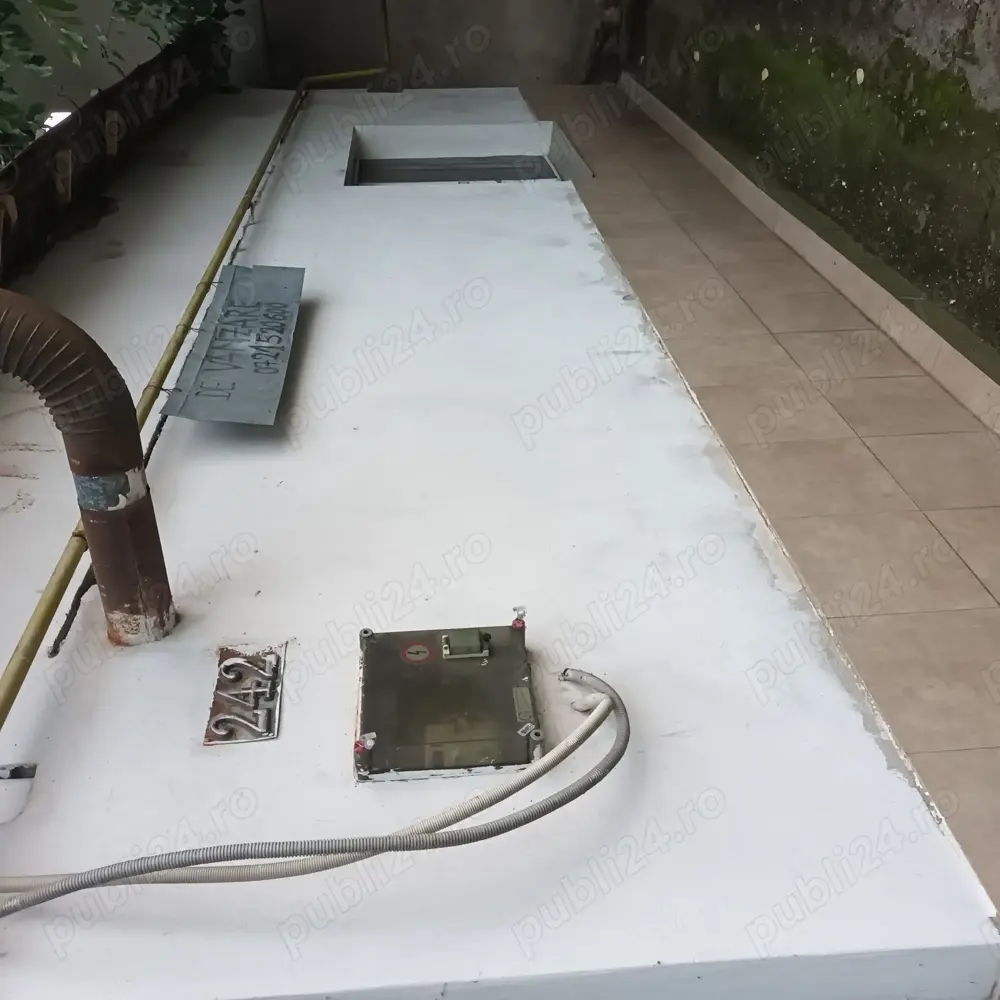 Vând casa central in Drăgănești-Olt pe strada principala  Vând casa central in Drăgănești-Olt pe strada principala