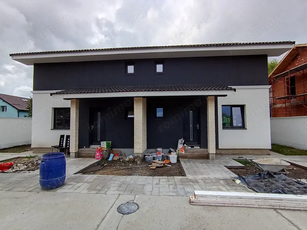 Sanandrei, Duplex pe Etaj, Drum asfaltat