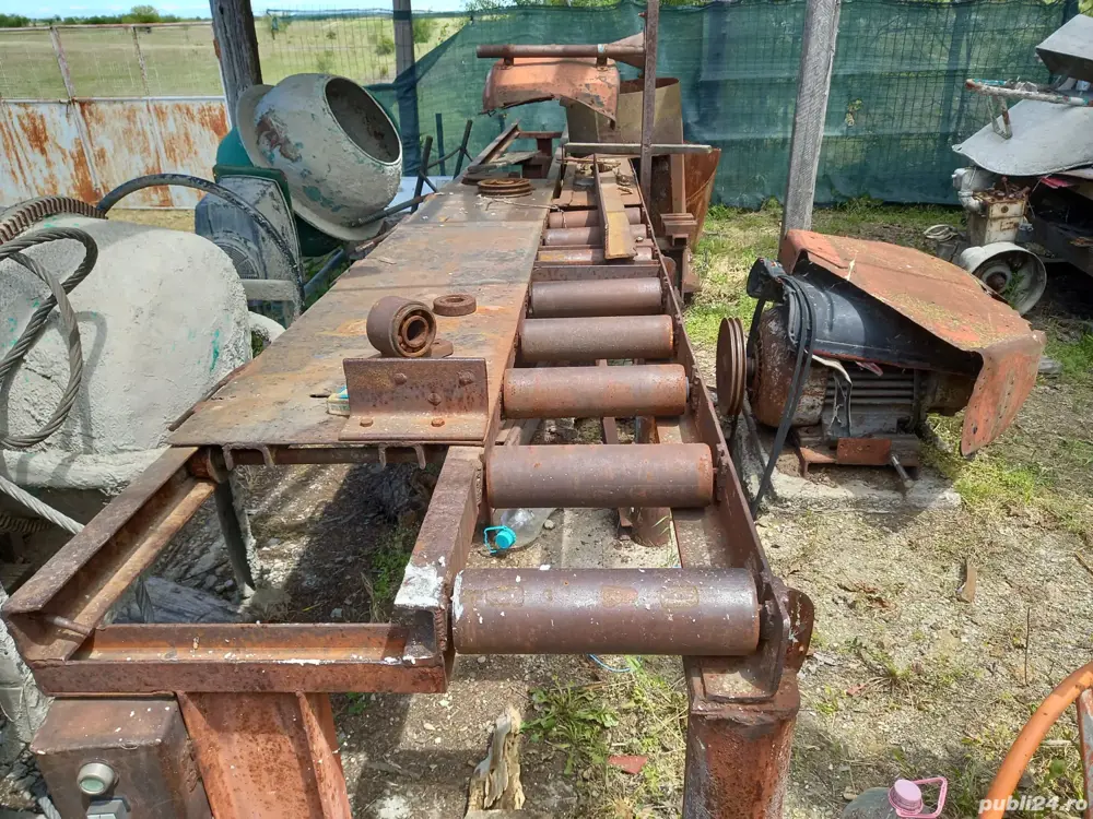 Circular masă culisantă debitat buștean. .