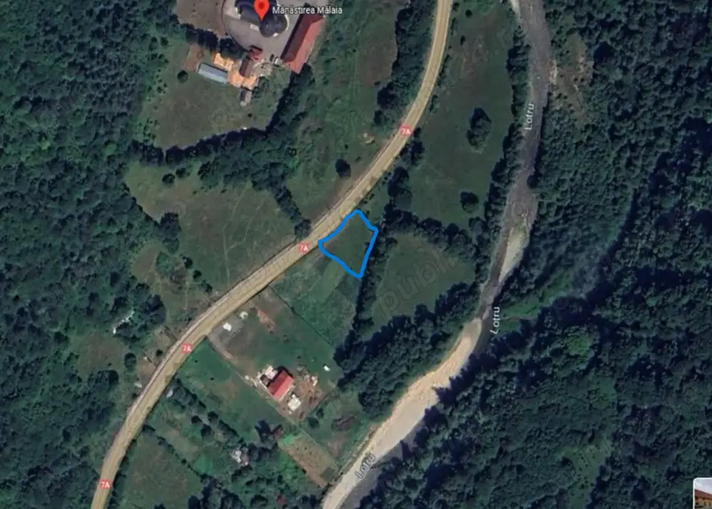 Vand teren intravilan Malaia