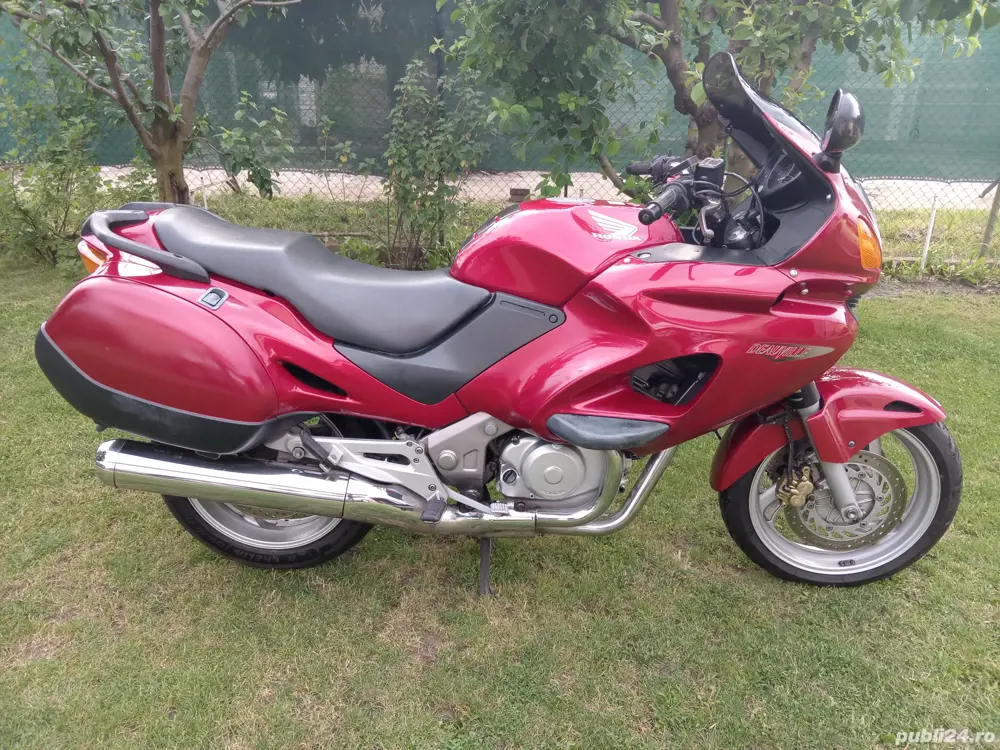 Honda Deauville NT 650 Honda Deauville NT 650