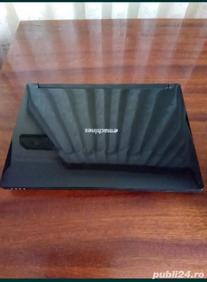 Laptop emachines 355