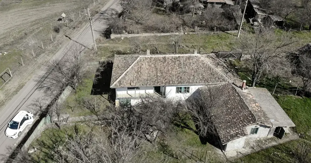 Casa batraneasca   teren - Cerna (jud. Tulcea)
