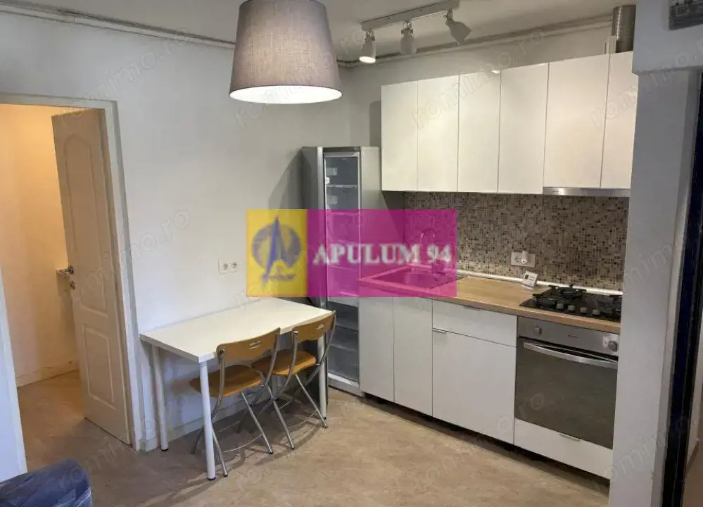 Garsoniera 32mp, cu curte 50mp, zona Metrou Tineretului
