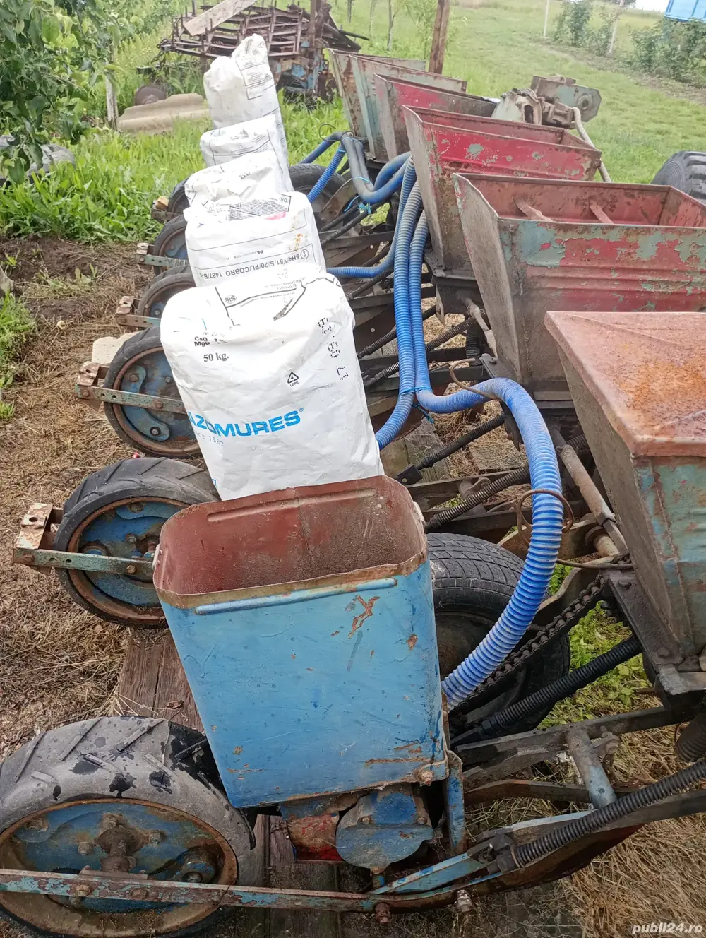 vând sămănătoare său schimb cu diverse 