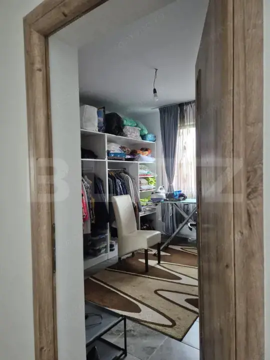 Casa noua cu 4 camere de vanzare in Ernei, 14 ari teren!