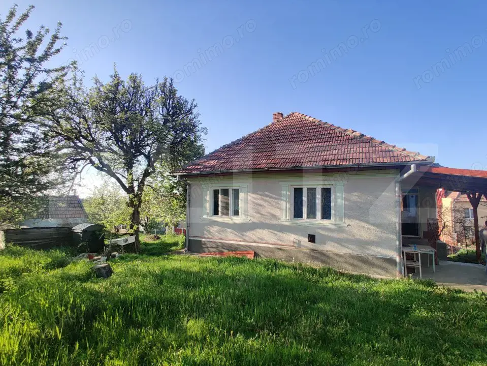 Casa renovabila / demolabila, Gheorghieni, 2 fronturi 130ml, 1240 mp