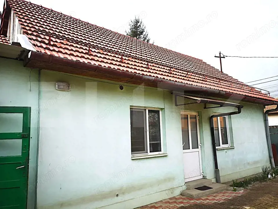 Casa individuala ,85 mp, teren de 879 mp, zona aeroportului