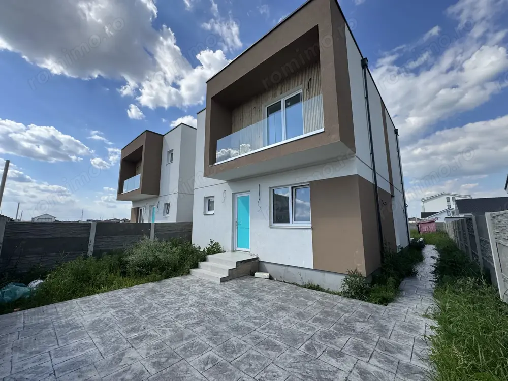 Duplex 5 camere despartit prin camera tehnica in Mosnita 