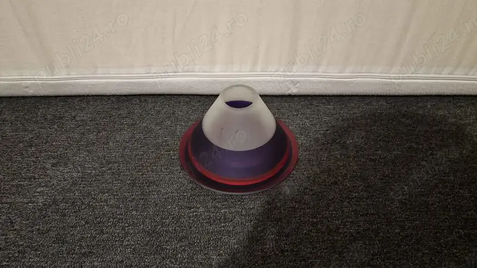 Obiect ornamental sticla