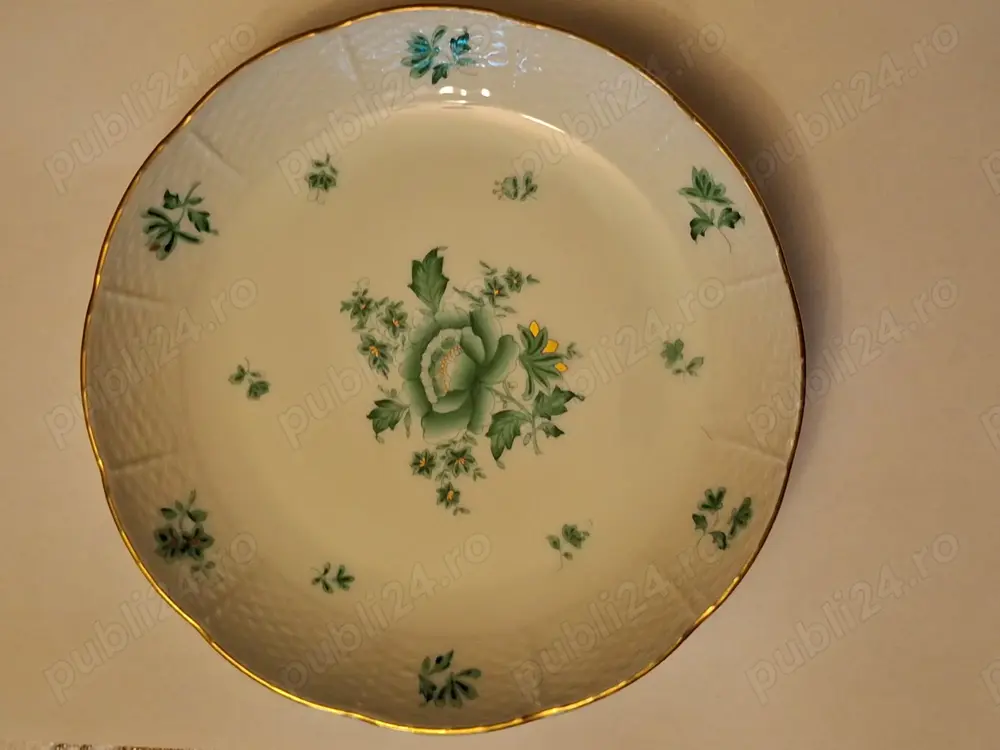 Vând farfurie porțelan HEREND vintage