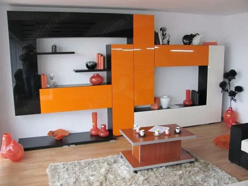 Titan Garsoniera decomandata 49 mp bloc tip BOUTIQUE