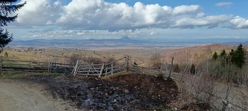 Preiau pensiune cu minim 15 camere pe termen lung 