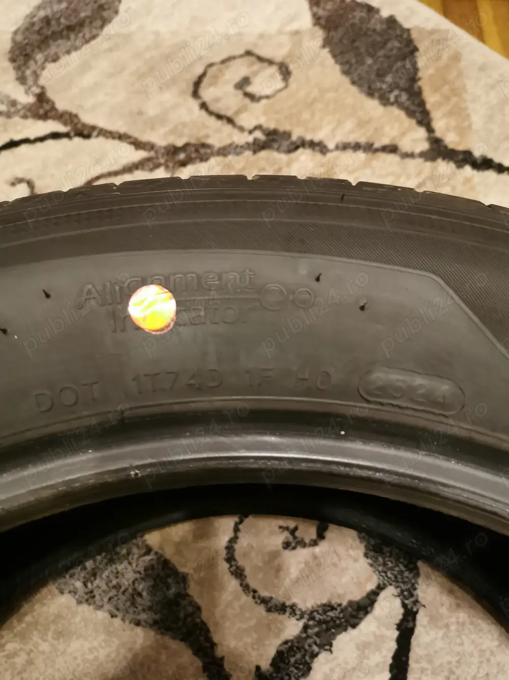 Vând 4 anvelope de vară Kumho 