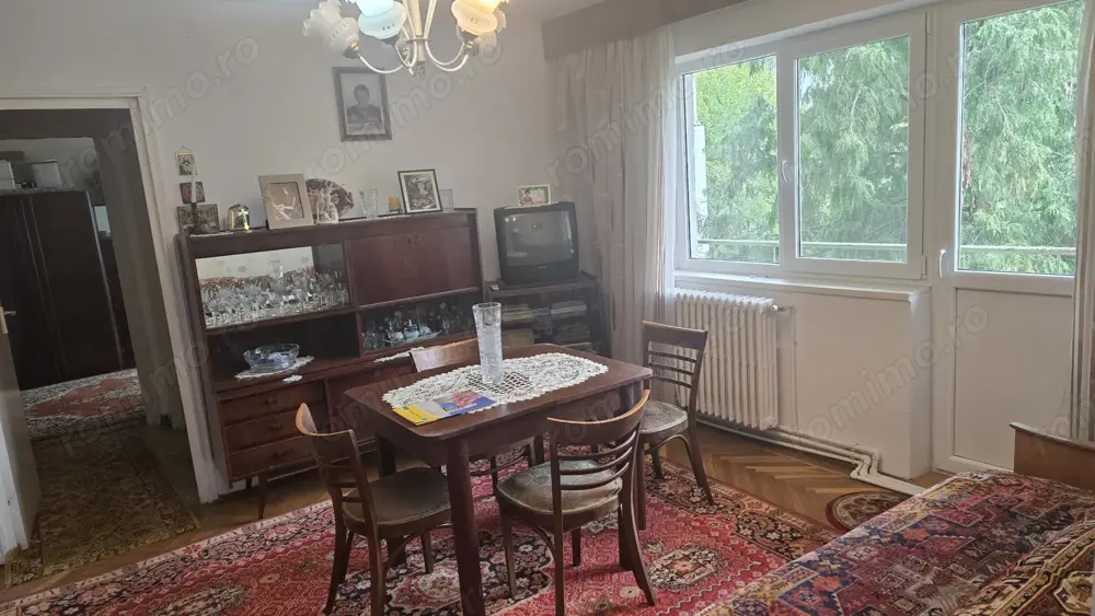 Vand apartament cu 3 camere in Deva, etaj 3, zona Gojdu (Zamfirescu), suprafata utila 72 mp, 
