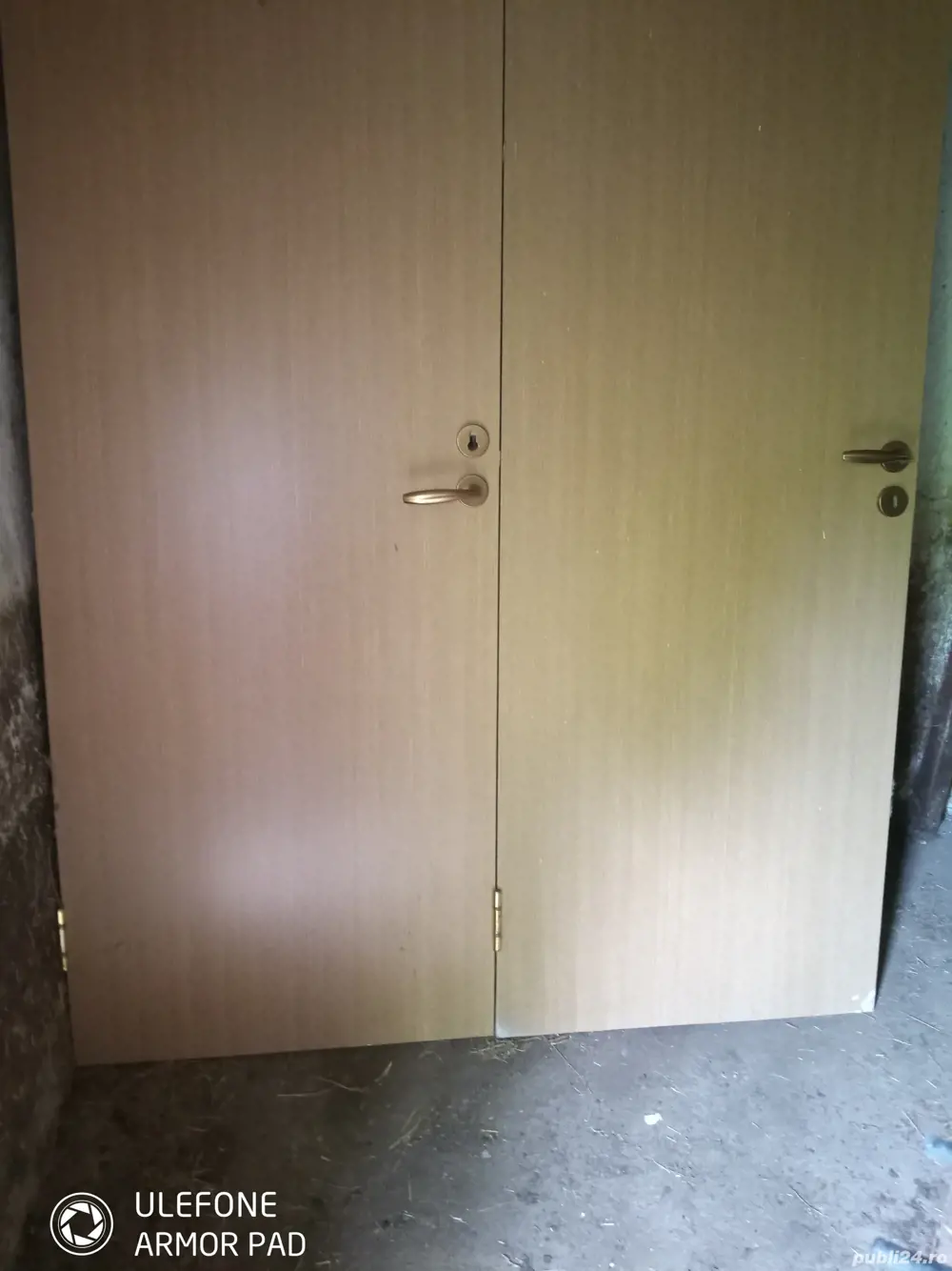 vand 5 usi de interior