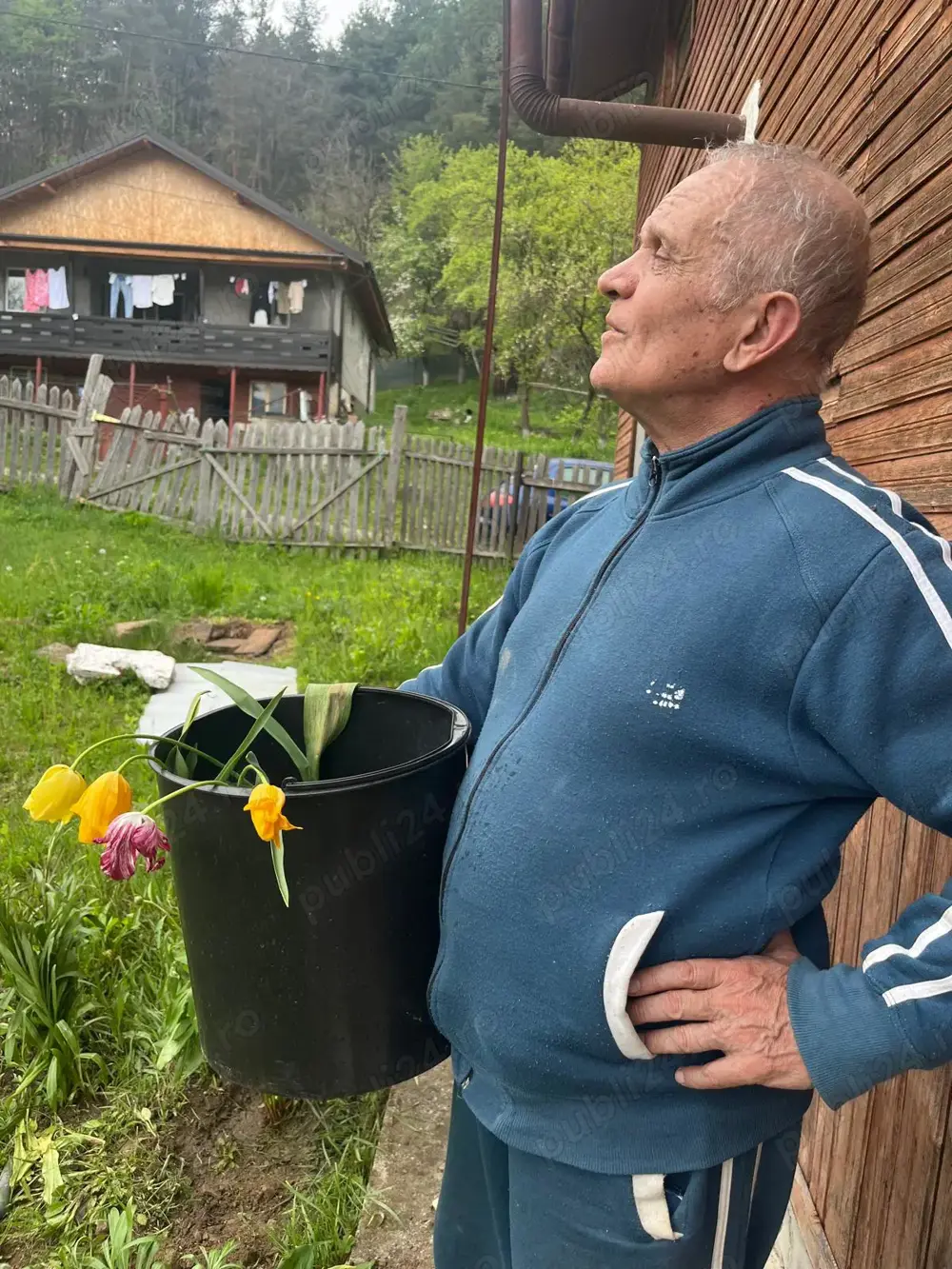 Doresc ajutor menaj din partea unei doamne NEFUMATOARE! 