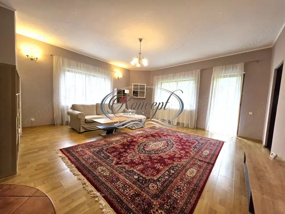 Apartament cu garaj, terasa si curte, Zorilor, pet friendly 