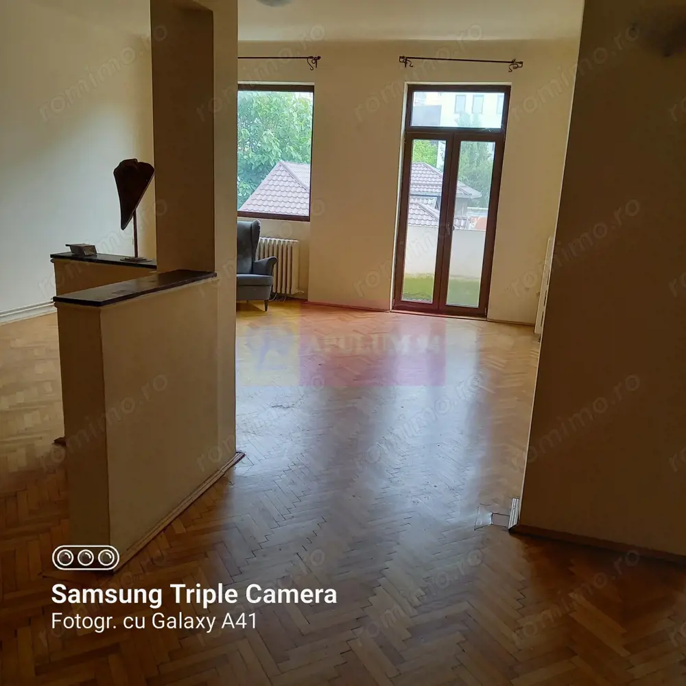 Apartament 5 camere Mitropolie