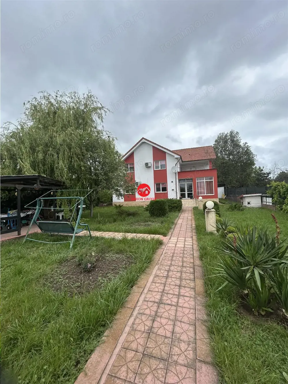 Casa P+M complet mobilata, 8 camere, teren 1000mp, langa Golful Pescarilor